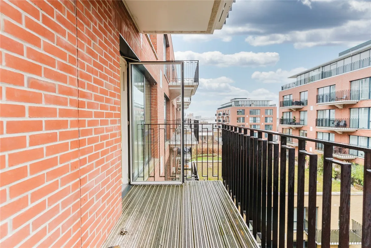 Thunderer Walk, Royal Arsenal SE18